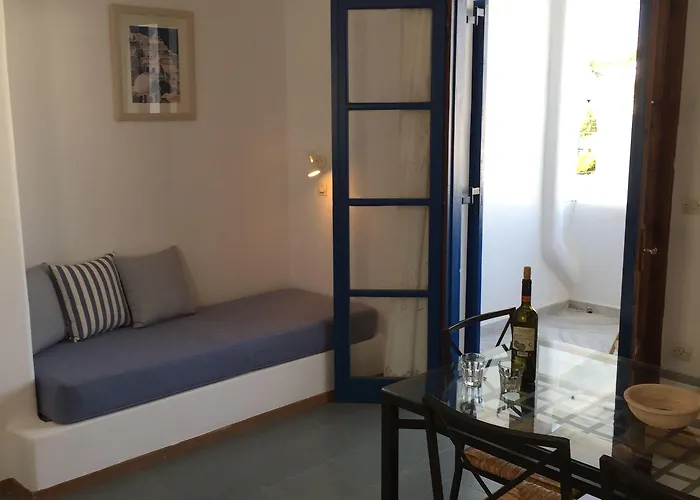 Caeli Paros By Kostas & Joanna Λογαράς