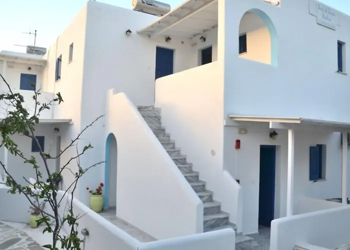 Caeli Paros By Kostas & Joanna