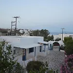 Caeli Paros By Kostas & Joanna