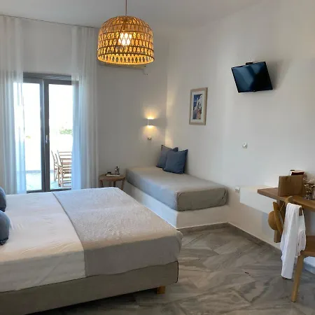 Daire Caeli Paros By Kostas & Joanna