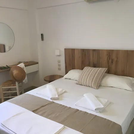 Caeli Paros By Kostas & Joanna Daire