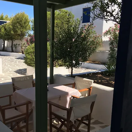 Daire Caeli Paros By Kostas & Joanna Logaras
