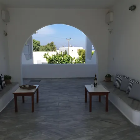 Caeli Paros By Kostas & Joanna *