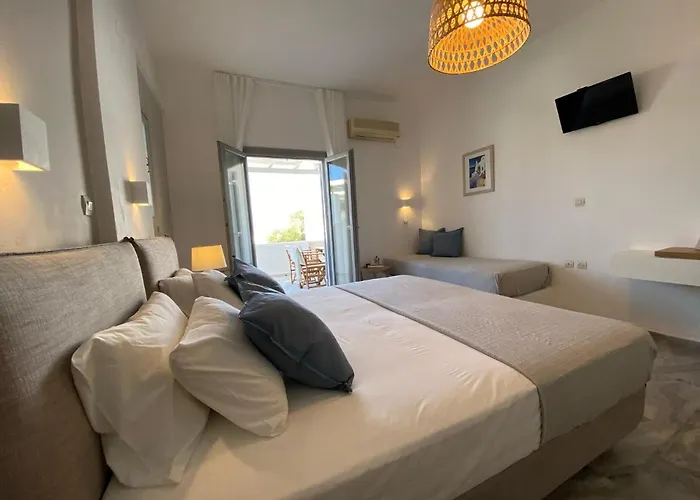 Caeli Paros By Kostas & Joanna Logaras