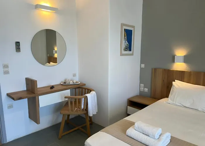 Caeli Paros By Kostas & Joanna Studios Logaras