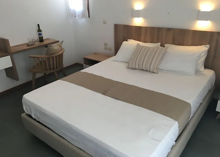 Caeli Paros By Kostas & Joanna Studios