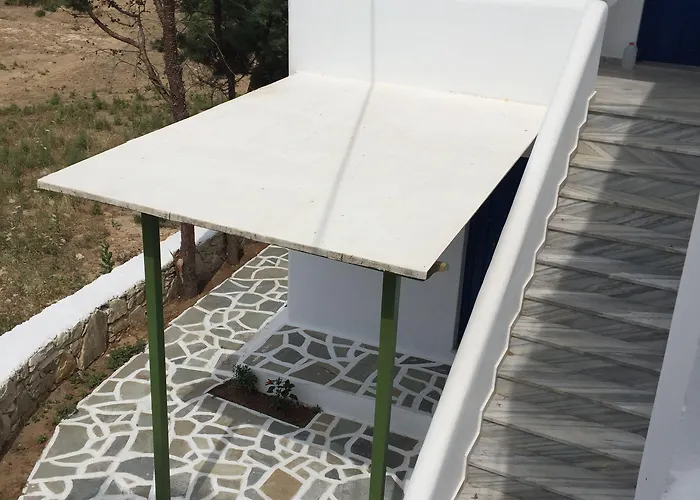 Caeli Paros By Kostas & Joanna